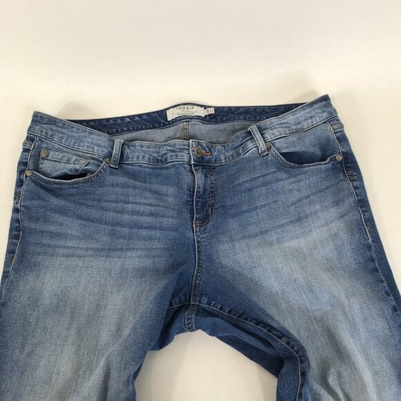 Torrid Mid-Rise Boyfriend Jeans Women's Plus Size 20R Medium Wash Stretch Denim - Picture 5 of 13